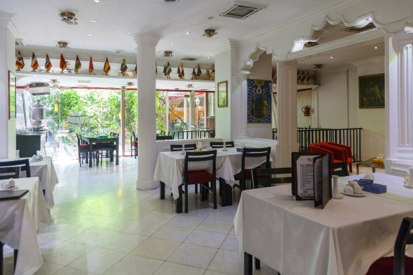Karoon Hotel (Teheran)